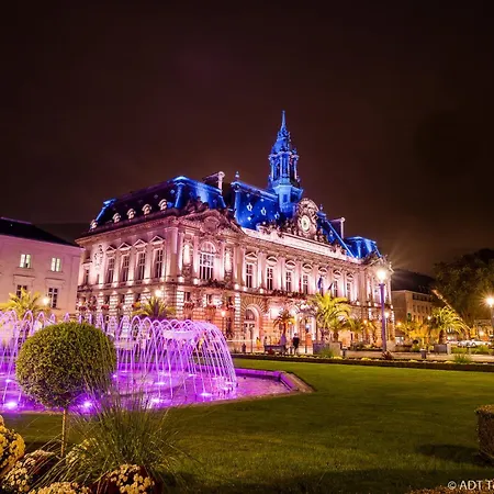 Le Saint-martin - Hypercentre - Netflix * Tours